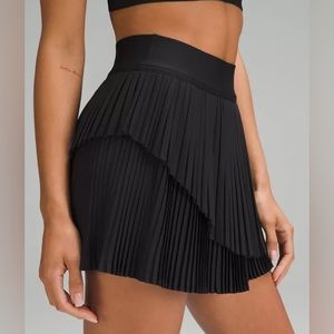 Lululemon SIZE 6 Tiered Pleats High Rise Tennis Skirt